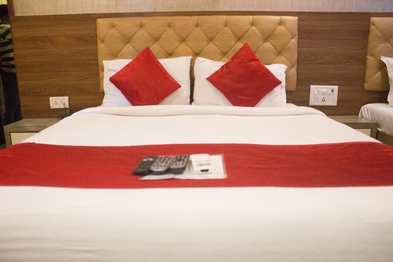 Highland Residency The Boutique Hotel Thane Extérieur photo