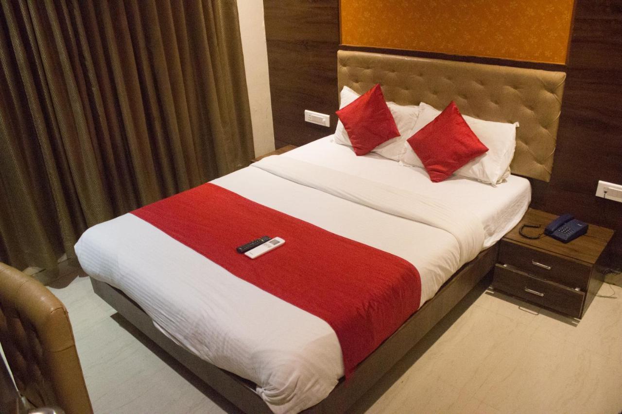 Highland Residency The Boutique Hotel Thane Extérieur photo